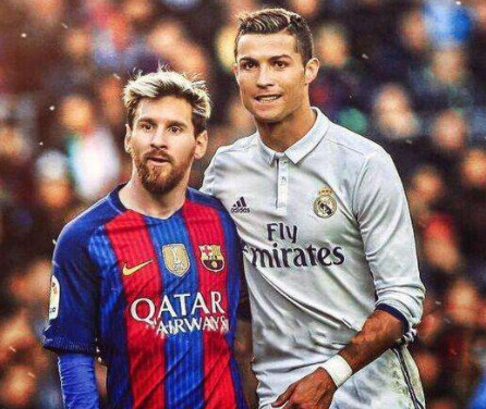 轻伤不下火线！记者：姆巴佩左手无名指骨折，但仍将出战曼城