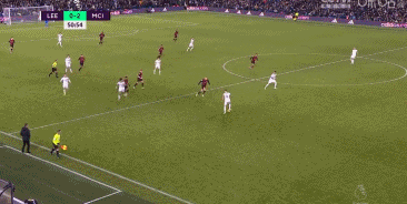 拜仁连续20场德甲进球超过2球，追平13／14赛季瓜帅的纪录