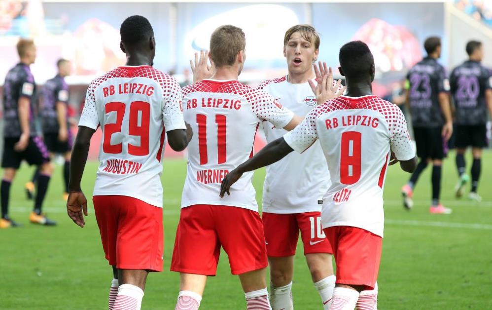 记者：菲尔克鲁格能完美搭档莱奥和普利希奇，但伤病是他短板（记者：菲尔克鲁格与莱奥、普利希奇契合度极高，但伤病隐患仍是软肋）