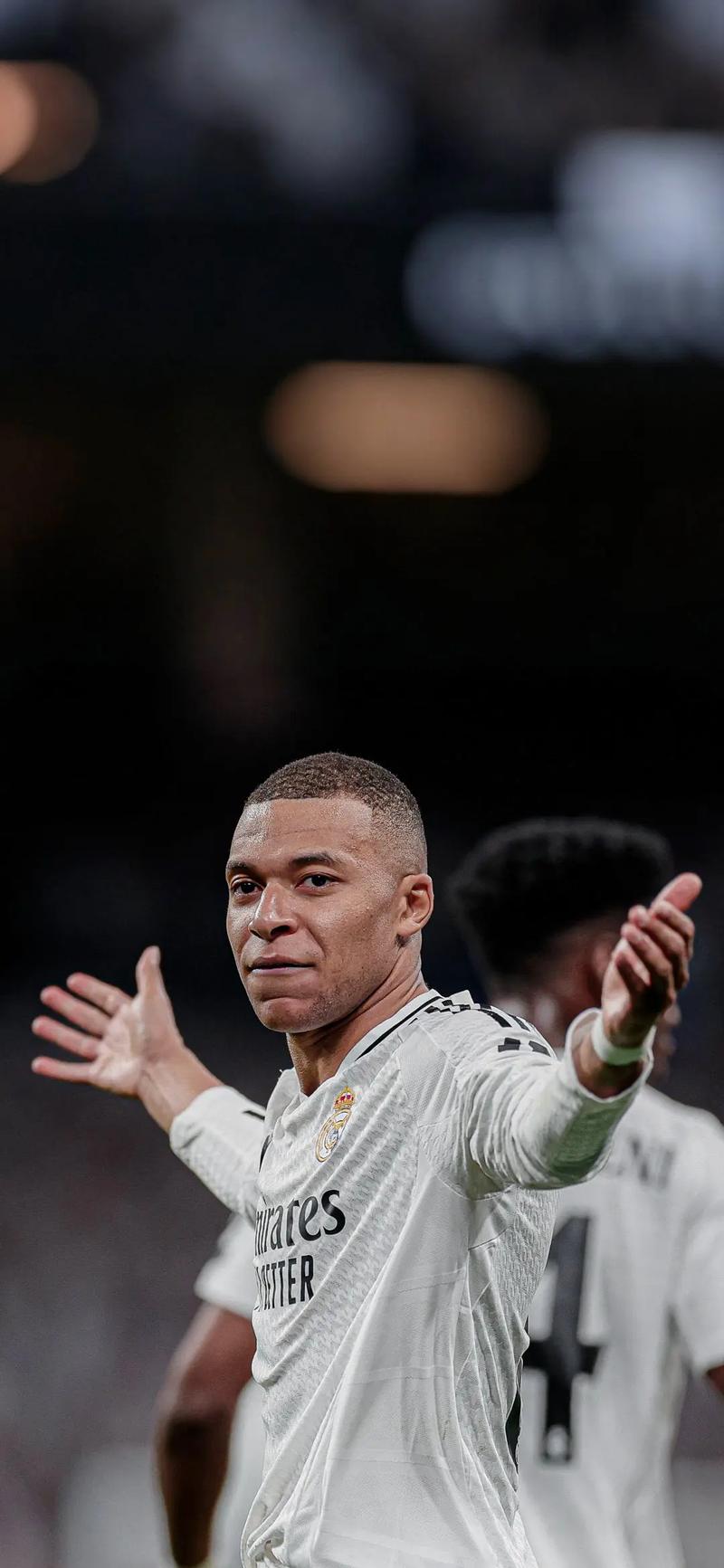 比利时年度最佳教练候选：孔帕尼、摩纳哥主帅波科尼奥利在列