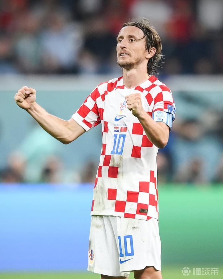 德天空：帕利尼亚已抵达伦敦，他希望本周代表热刺出战拜仁